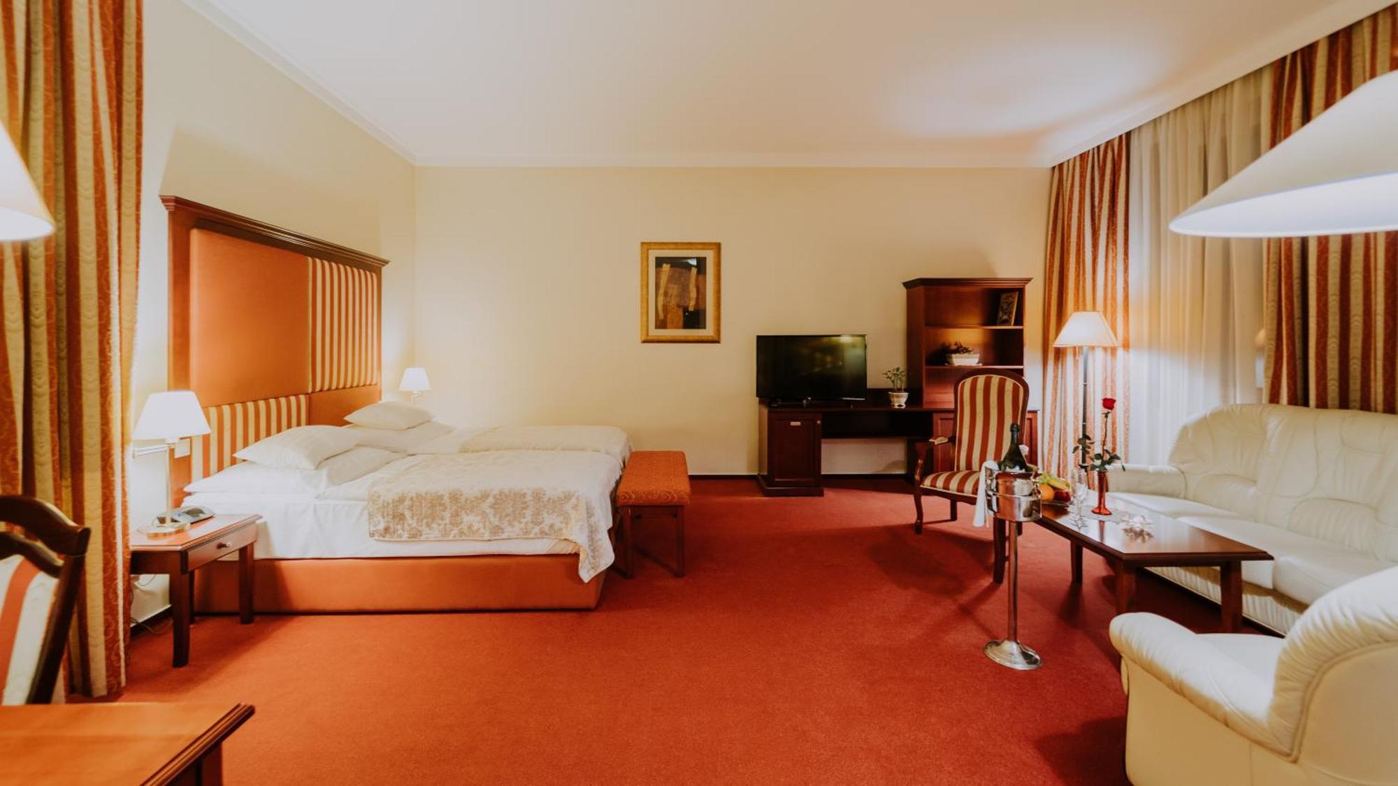 Boutique Hotel Maraton 코시체 외부 사진